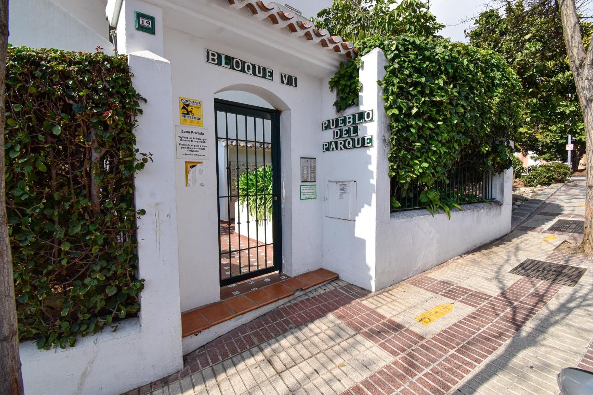 בנאלמדנה Urb Pueblo Del Parque, Luxury 2 Bedroom Apartment. Fantastic Central Location. מראה חיצוני תמונה